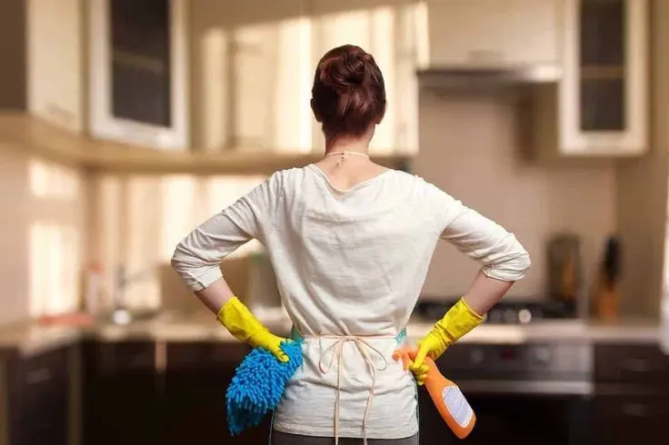 Weekly House Cleaning: A Time-Saving Solution for Busy Families